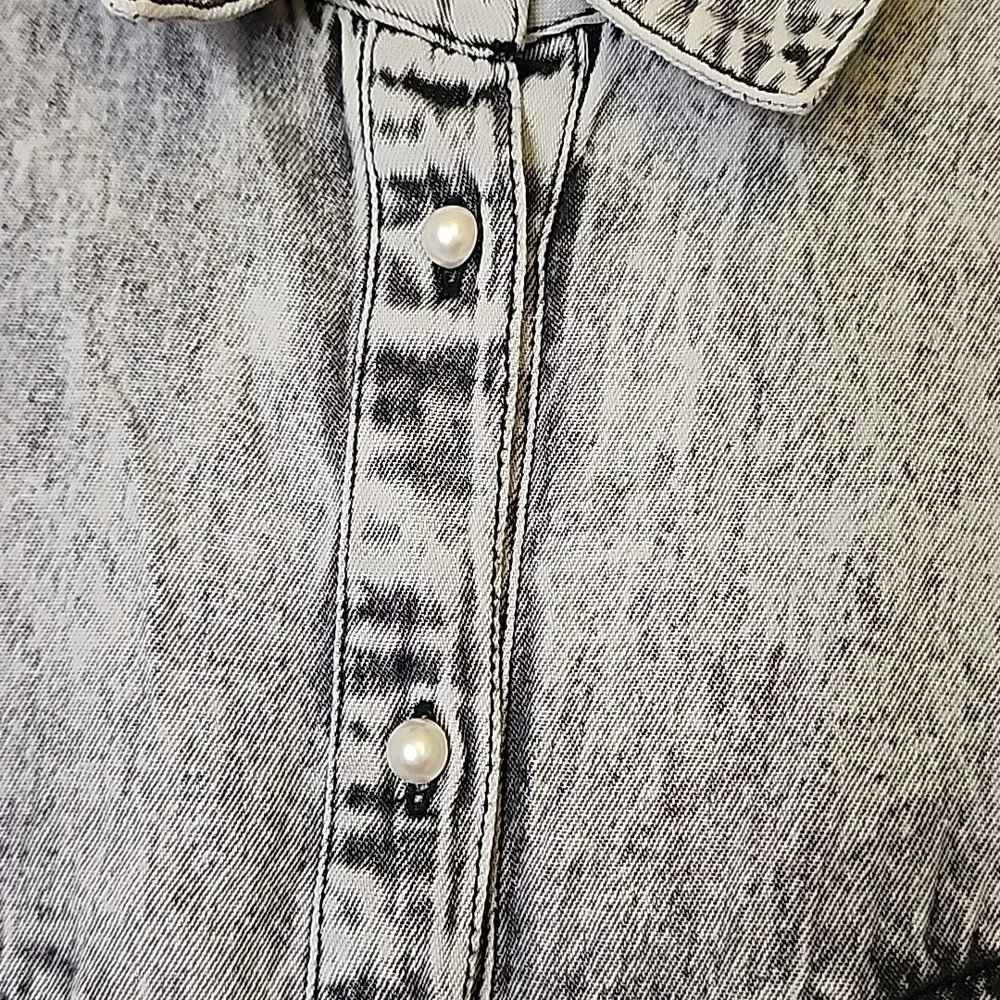 River Island Acid Wash Longsleeve Shirt Dress Pearl Button Down Size 12 - Picture 2 of 11